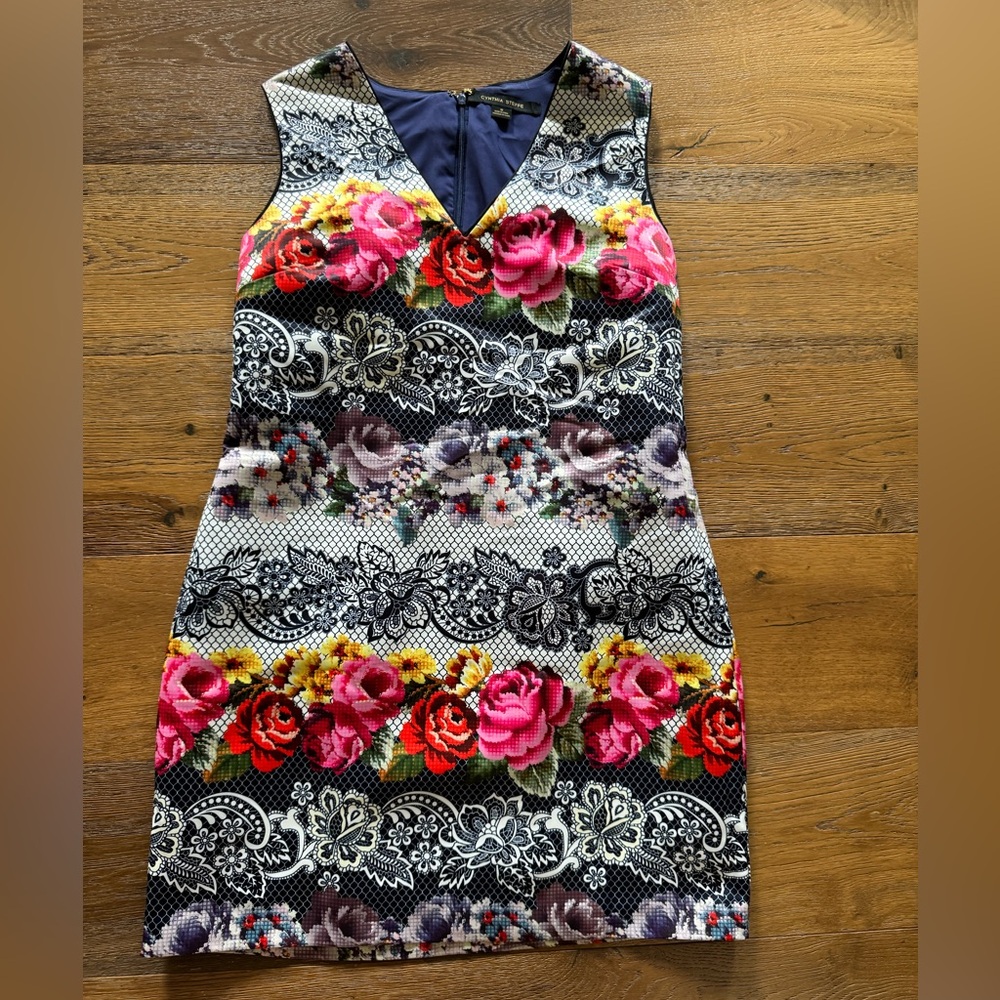 Cynthia Steffe mini satin fitted dress sz10